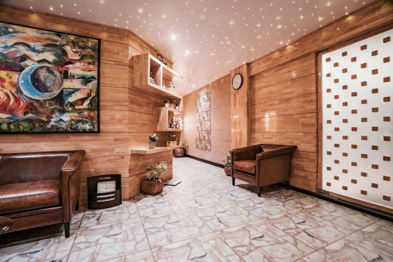 The Panoramic Getaway Hotel Munnar Luaran gambar The interior of the hotel